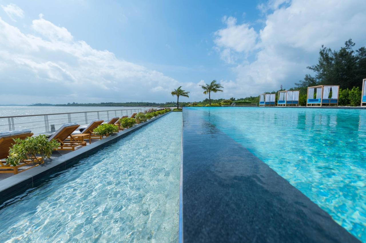 Cove 55 Hotel Сантубонг Екстериор снимка