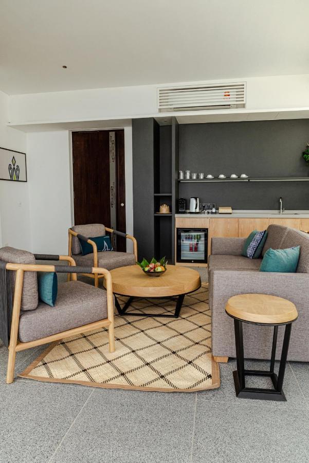 Cove 55 Hotel Сантубонг Екстериор снимка